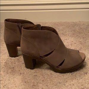 Dansko Delphina peep toe ankle boot